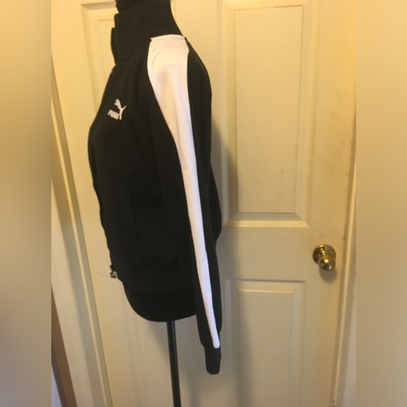 Women’s Puma T 7 1968 Track Jacket size Small NWT - Picture 4 of 5